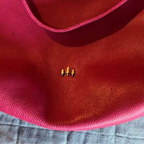 Portland Leather Goods Large Slouchy Shoulder Bag Orchid Pink - Picture 10 of 12